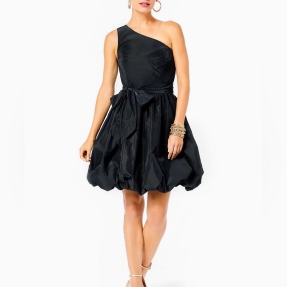 Lilly Pulitzer Dresses & Skirts - NWT Lilly Pulitzer Sondralee one shoulder black dress! Never worn!